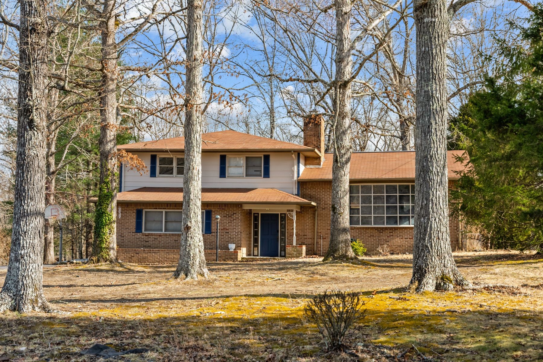 2275 Spruce Loop Crossville TN 38555