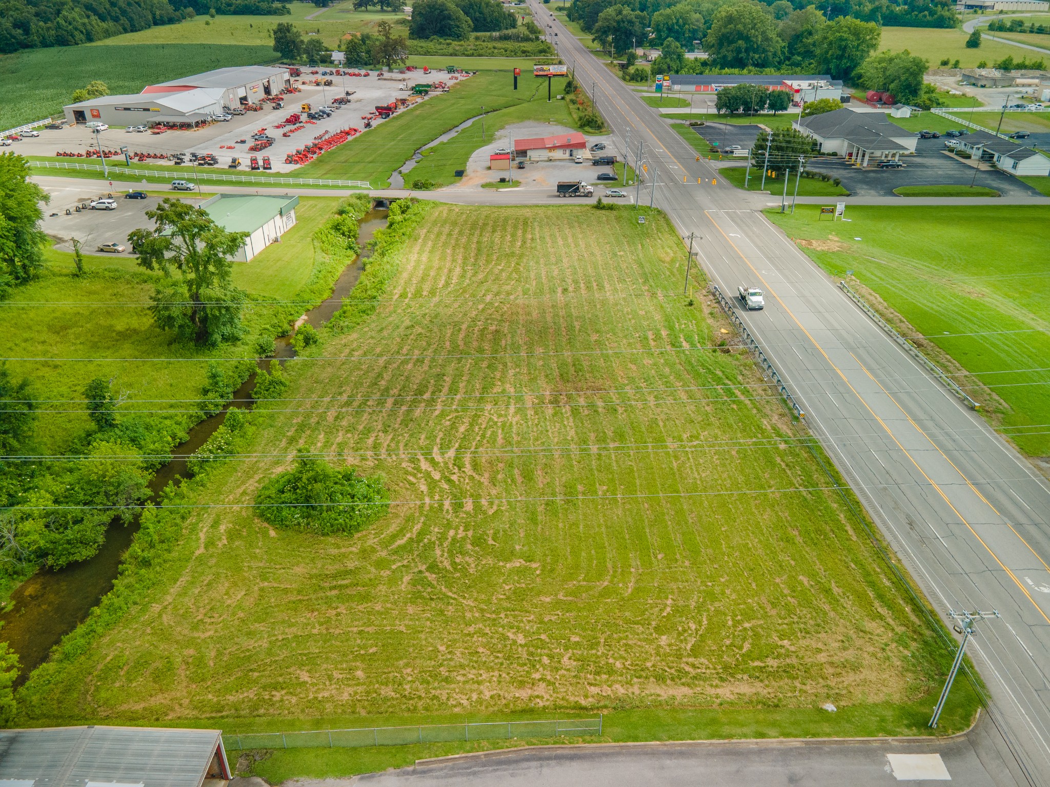 2855 Huntsville Highway Fayetteville TN 37334