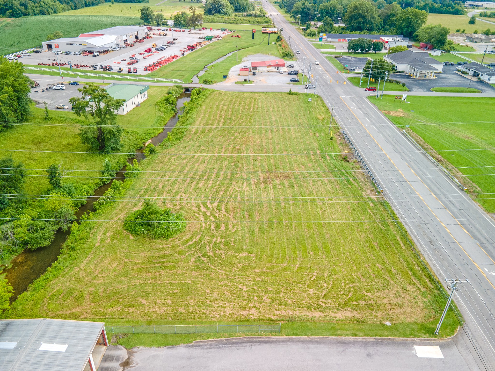 2855 Huntsville Highway Fayetteville TN 37334