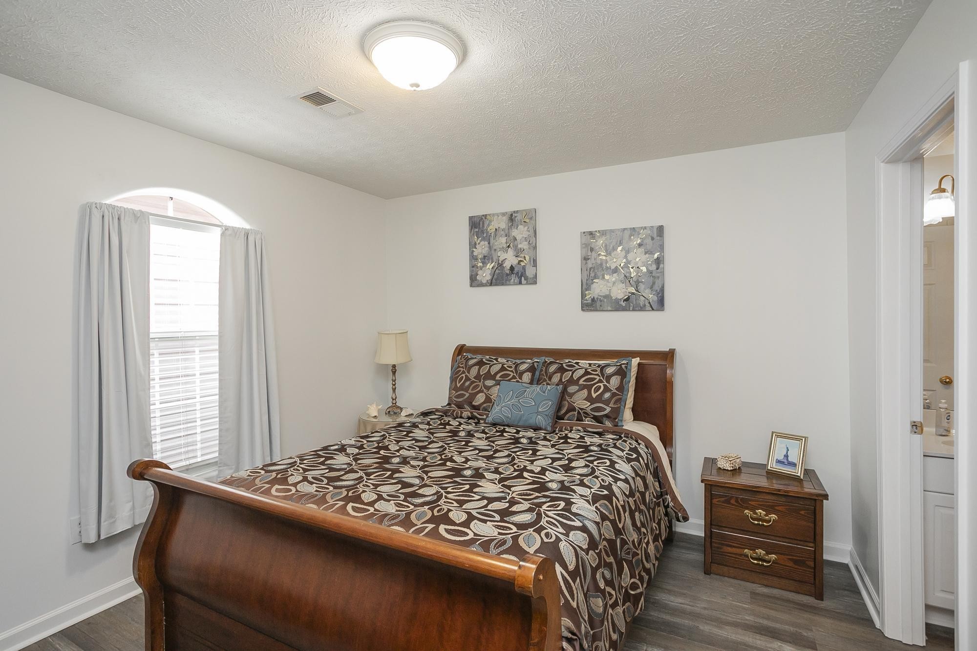 3911 Dodson Chapel Road Hermitage TN 37076