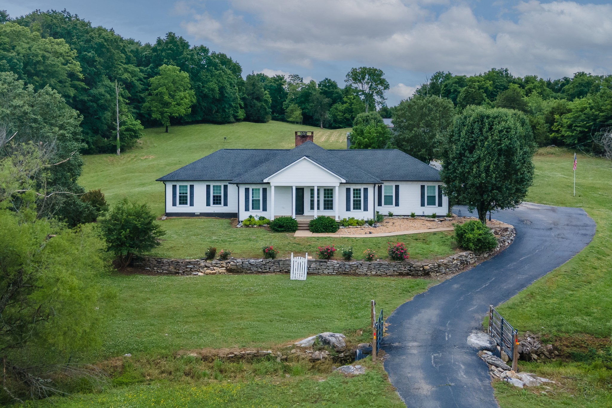 2541 Mooresville Highway Lewisburg TN 37091