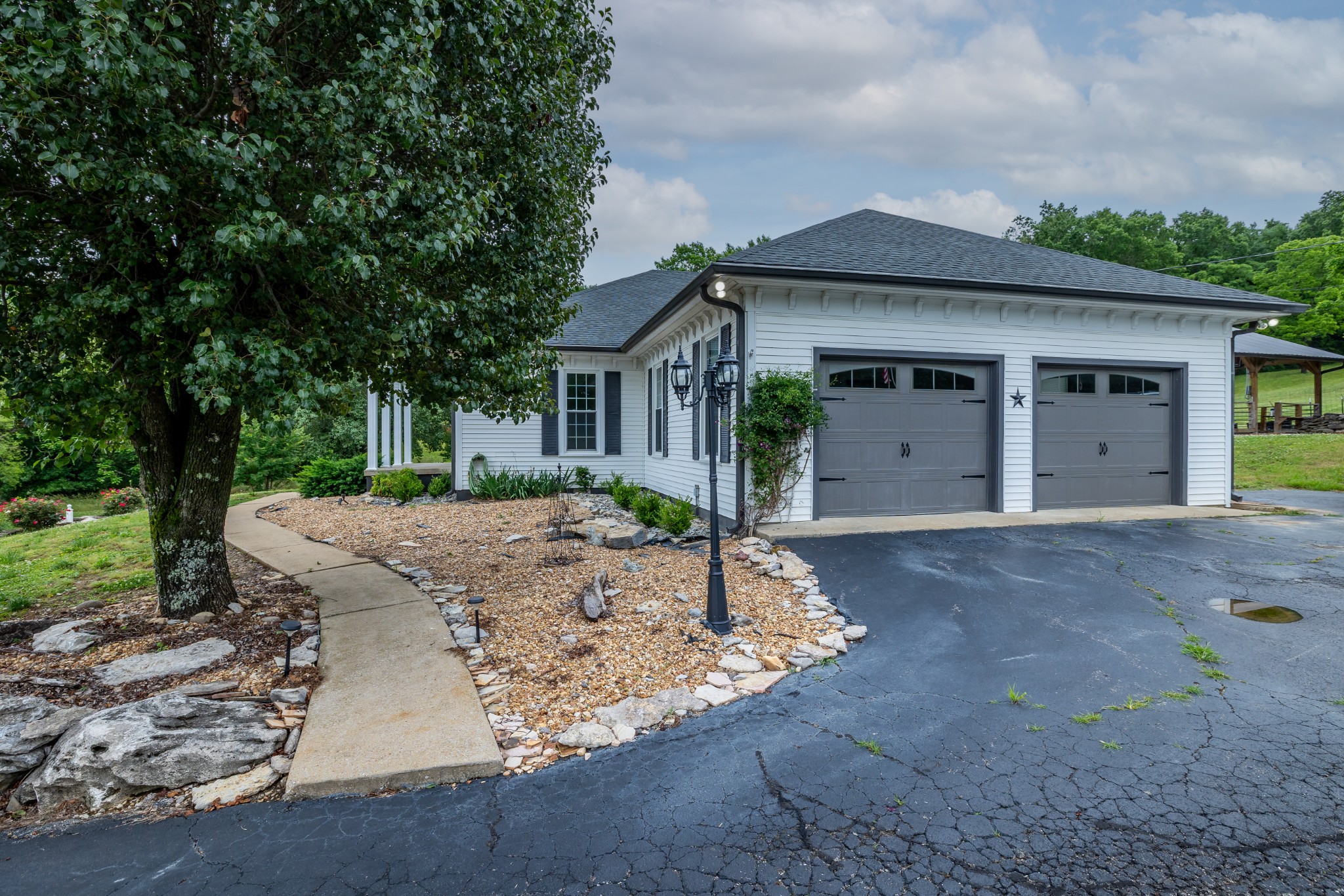 2541 Mooresville Highway Lewisburg TN 37091