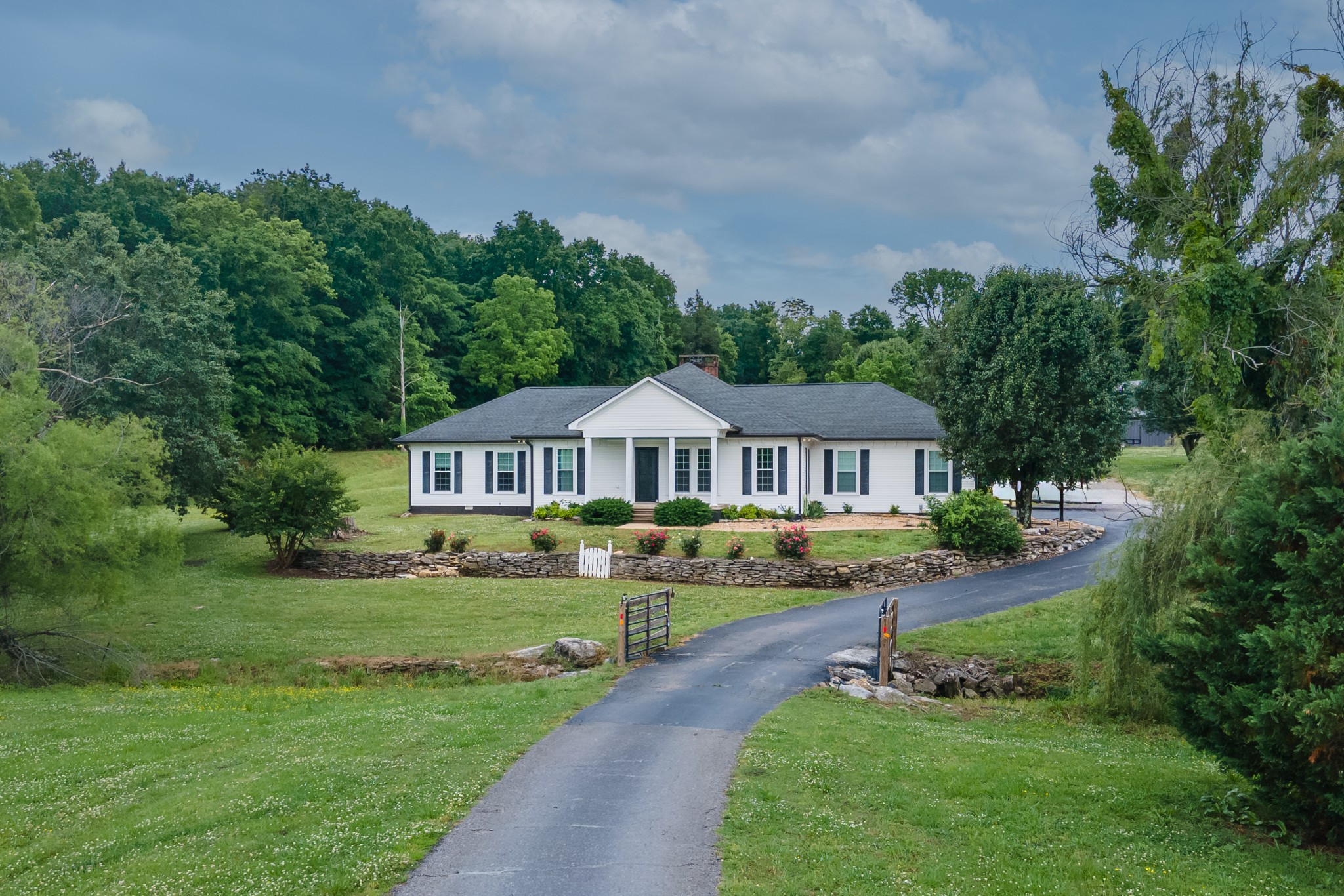 2541 Mooresville Highway Lewisburg TN 37091