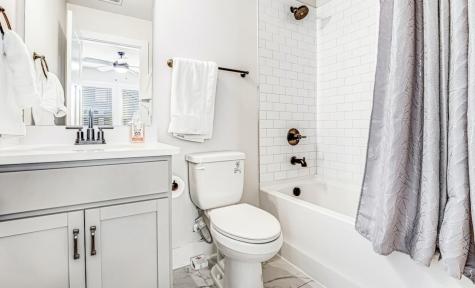 450 Glastonbury Road Nashville TN 37217