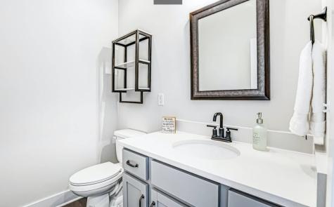 450 Glastonbury Road Nashville TN 37217