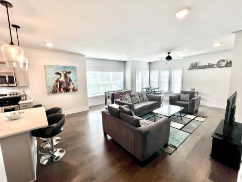 450 Glastonbury Road Nashville TN 37217