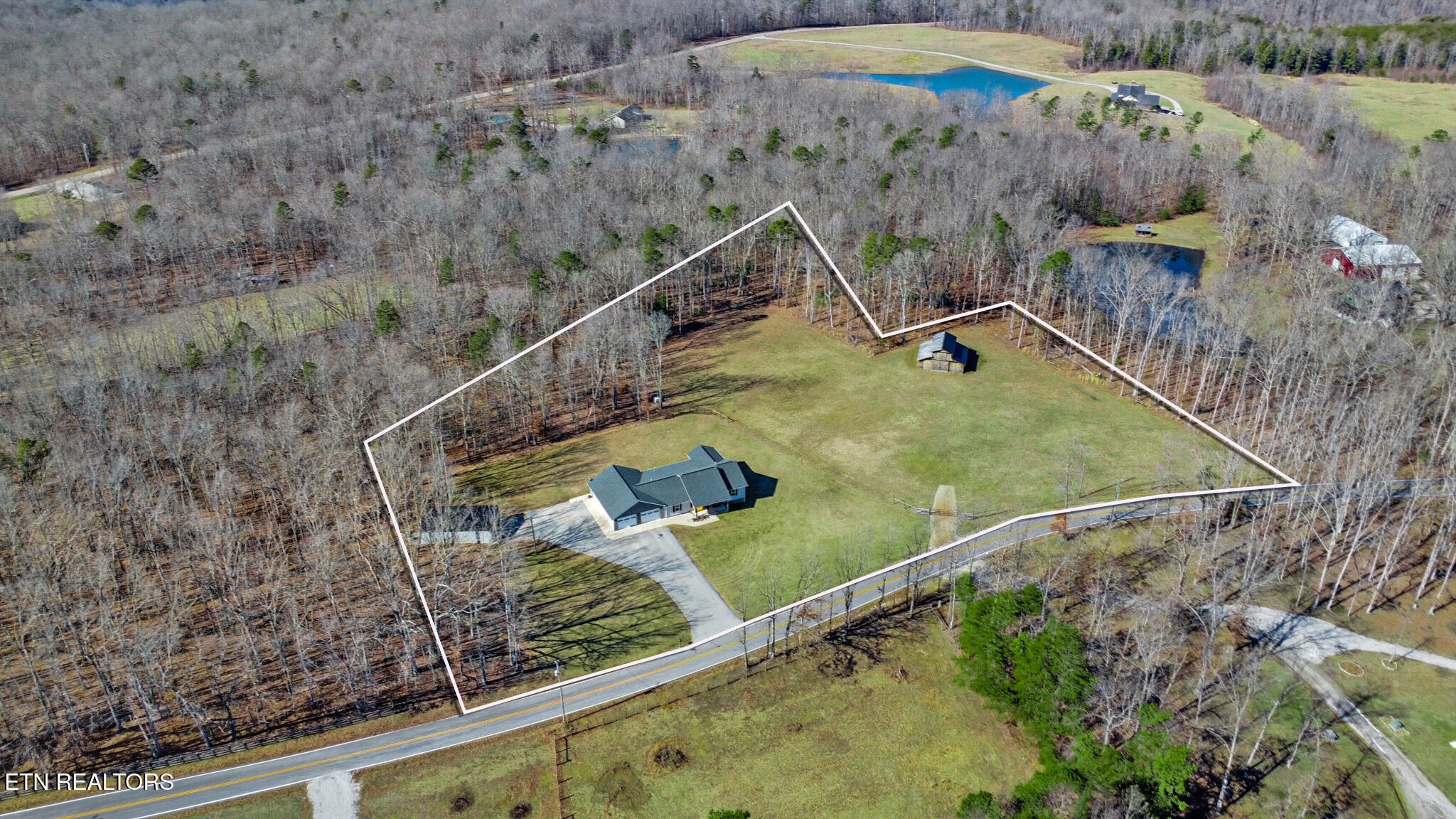 1926 Old Grimsley Road Grimsley TN 38565