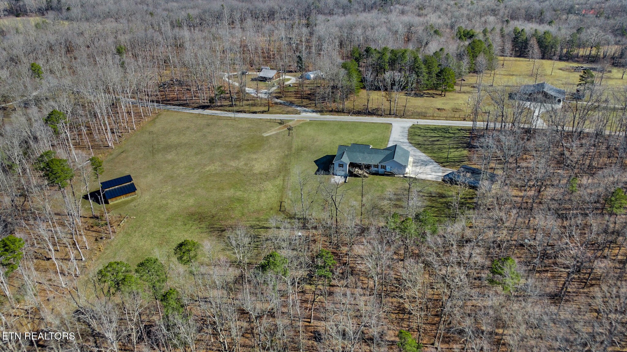 1926 Old Grimsley Road Grimsley TN 38565