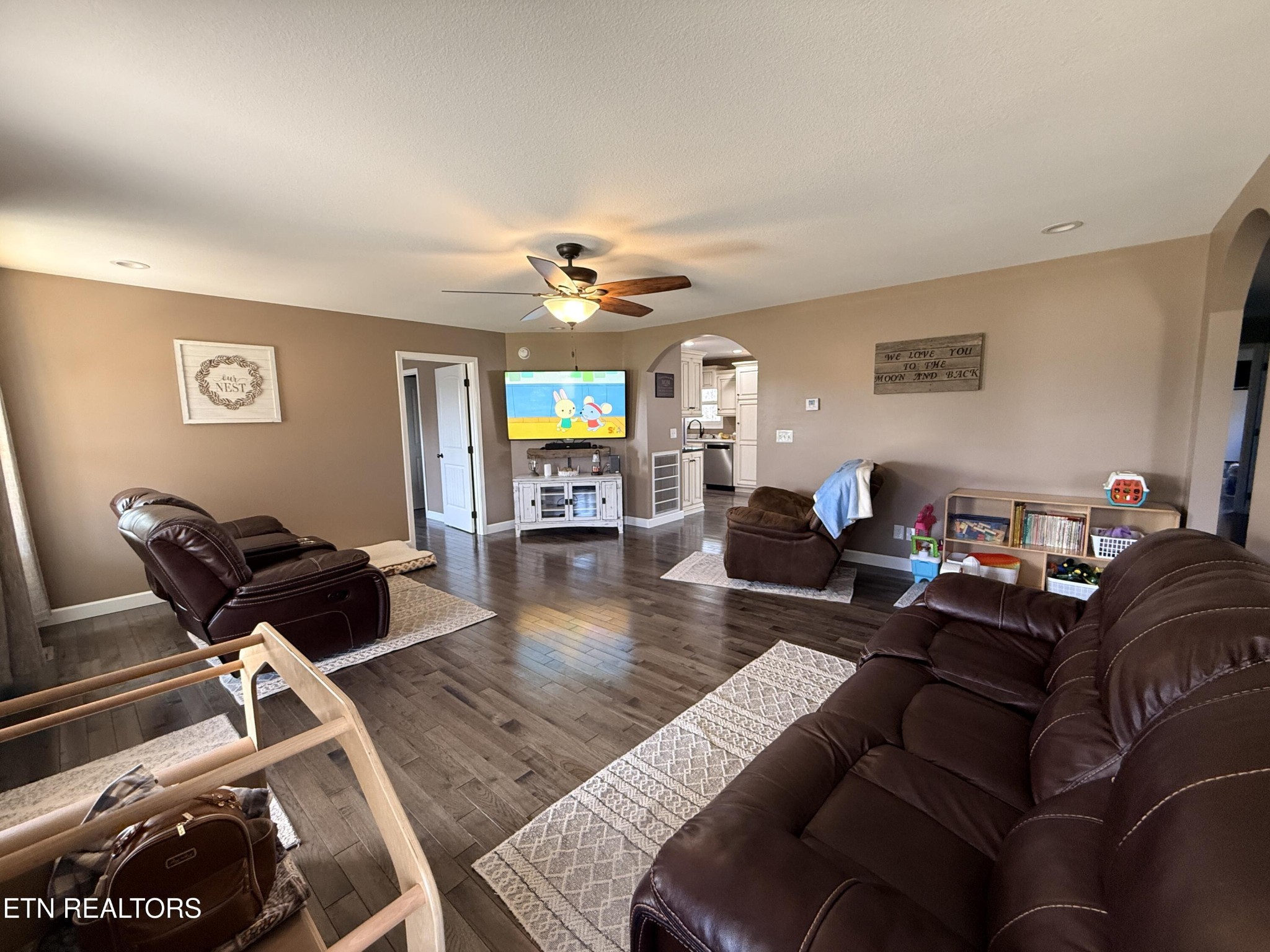 1926 Old Grimsley Road Grimsley TN 38565