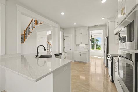 2487 Tom Austin Highway Greenbrier TN 37073