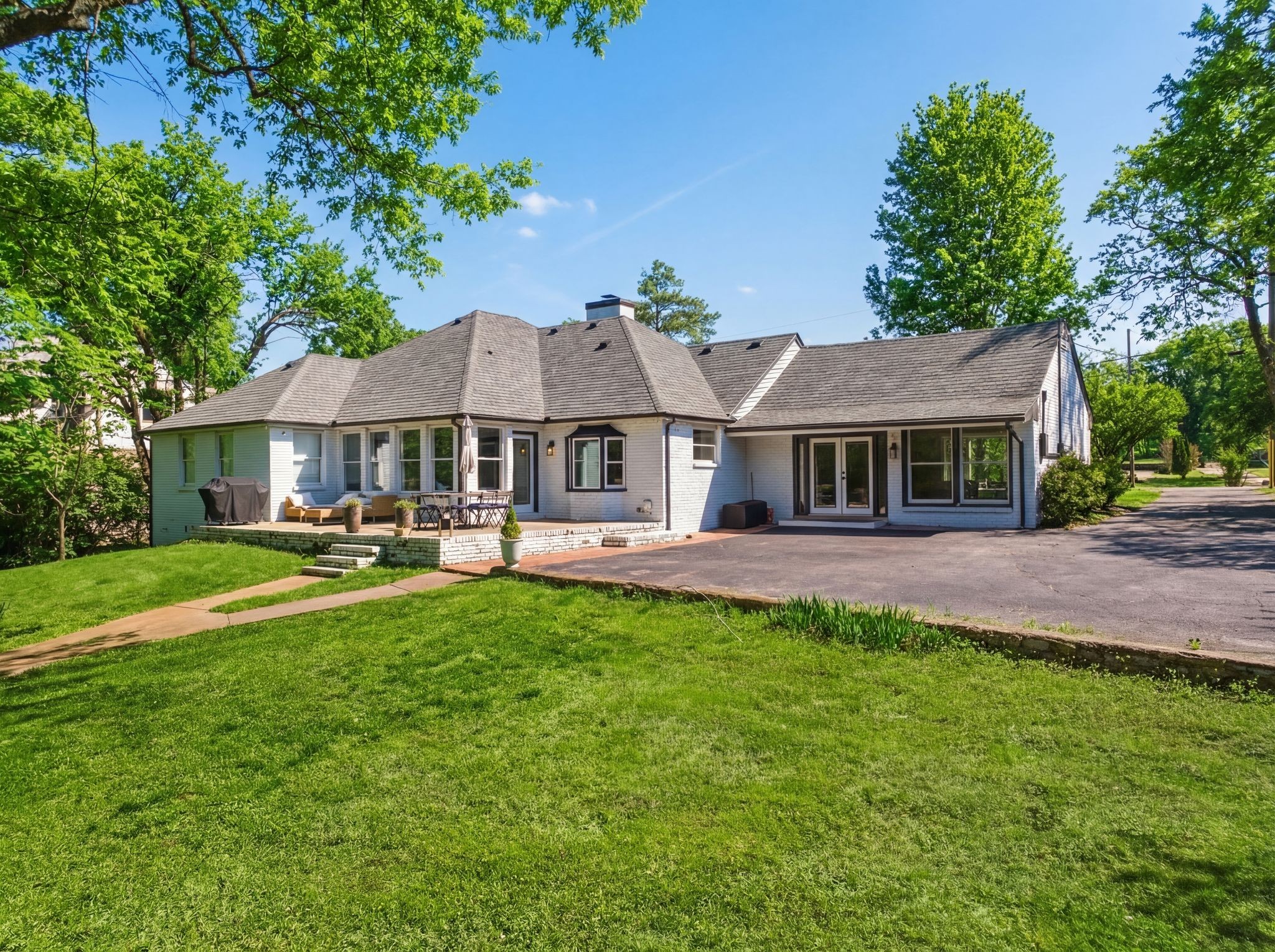 4611 Churchwood Drive Nashville TN 37220