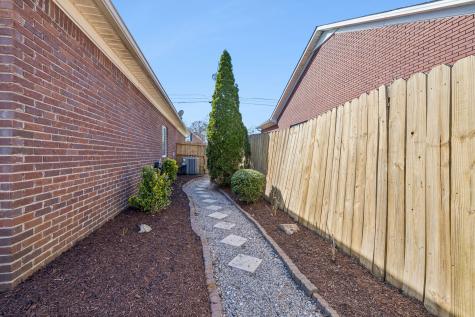 1737 Auburn Lane Columbia TN 38401