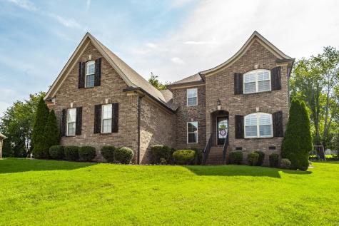1017 Kendras Run Gallatin TN 37066