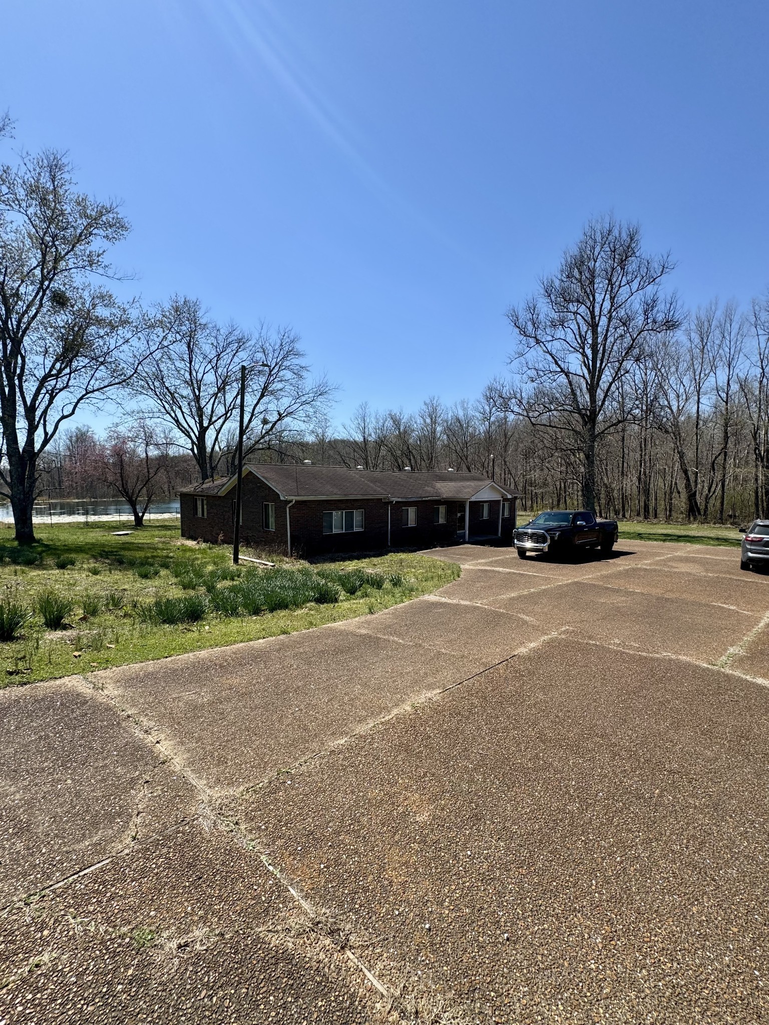 191 Forks River Road Waverly TN 37185