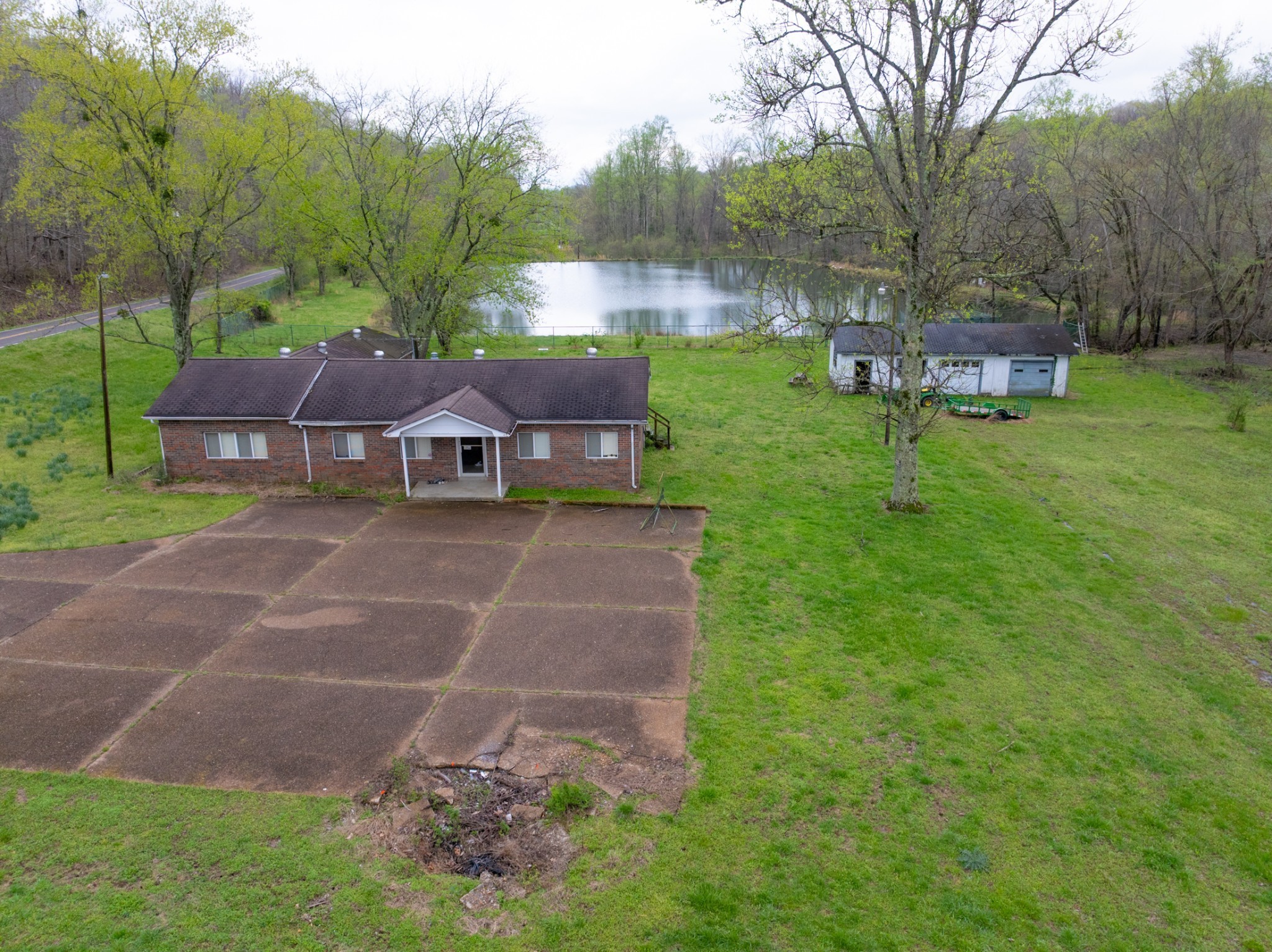 191 Forks River Road Waverly TN 37185