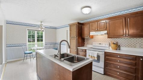 213 Maple Springs Drive Manchester TN 37355