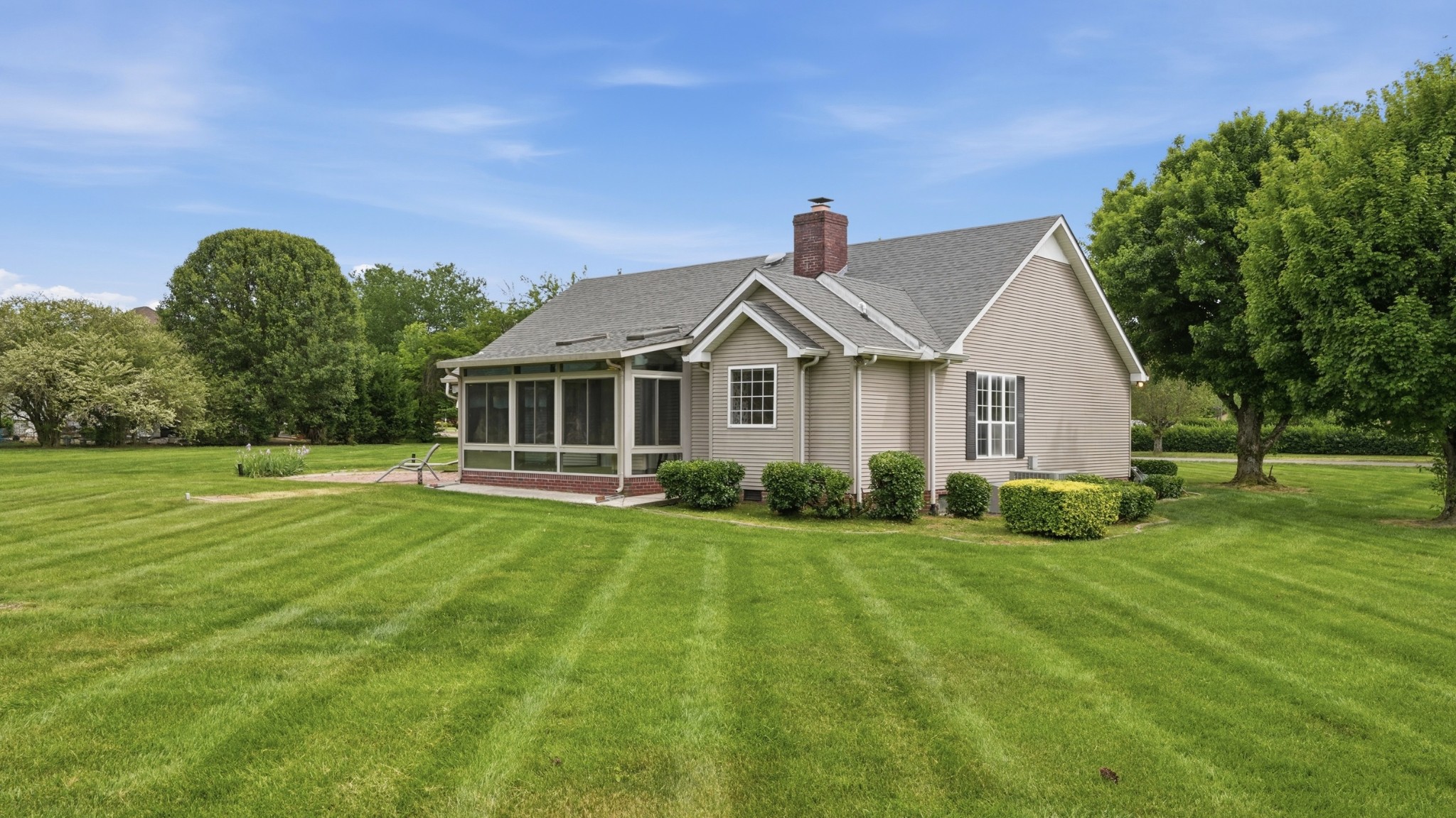 213 Maple Springs Drive Manchester TN 37355