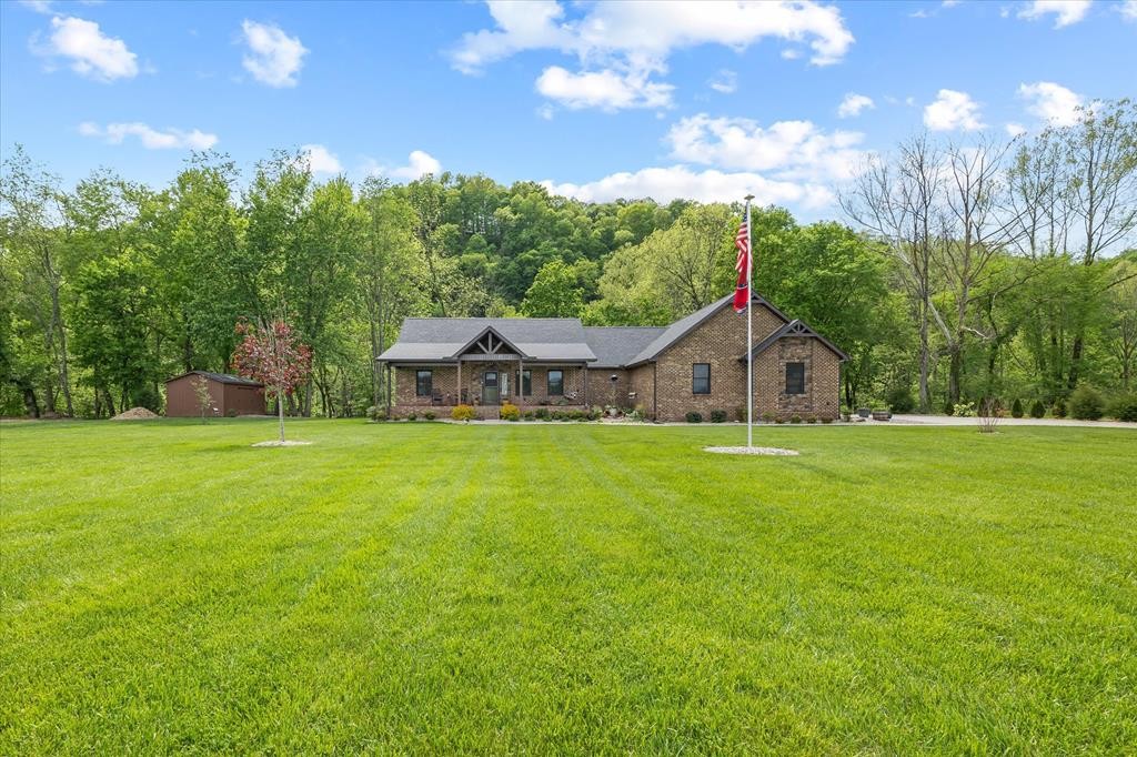 253 Hiawassee Ln, NW Celina TN 38551