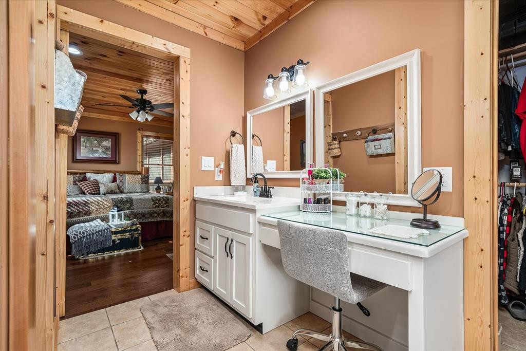 253 Hiawassee Ln, NW Celina TN 38551