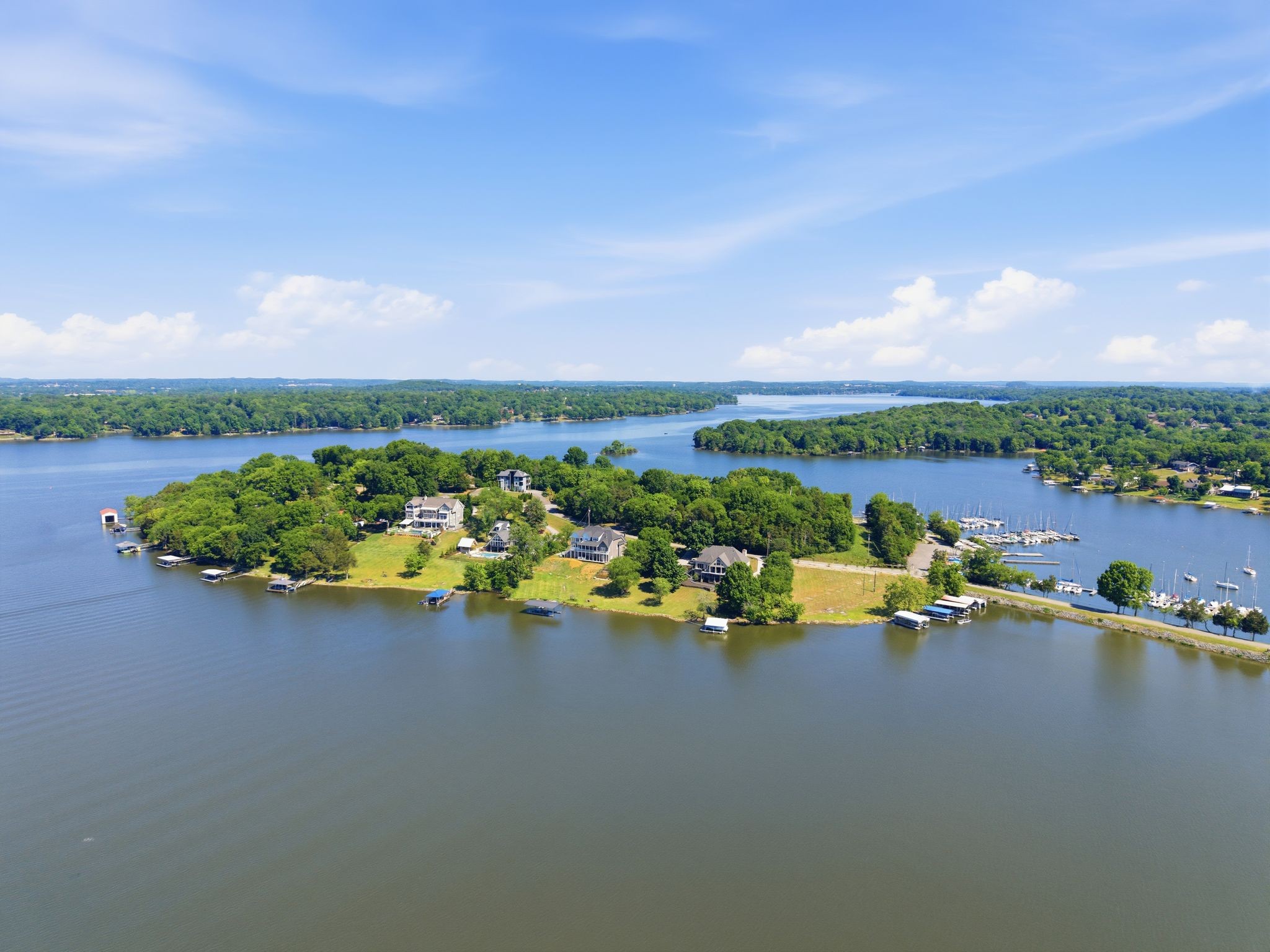 305 Harbor Drive Old Hickory TN 37138
