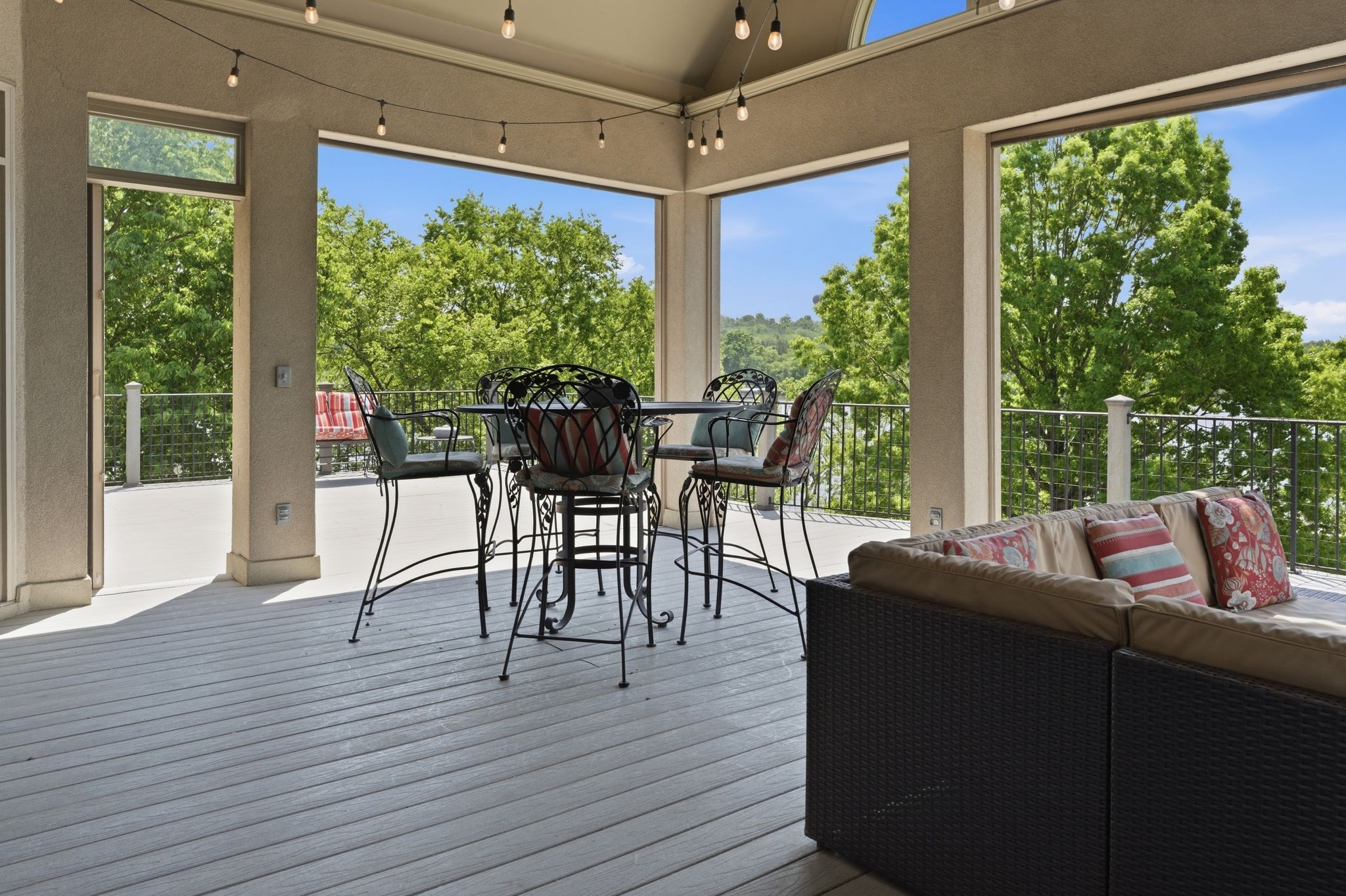 305 Harbor Drive Old Hickory TN 37138