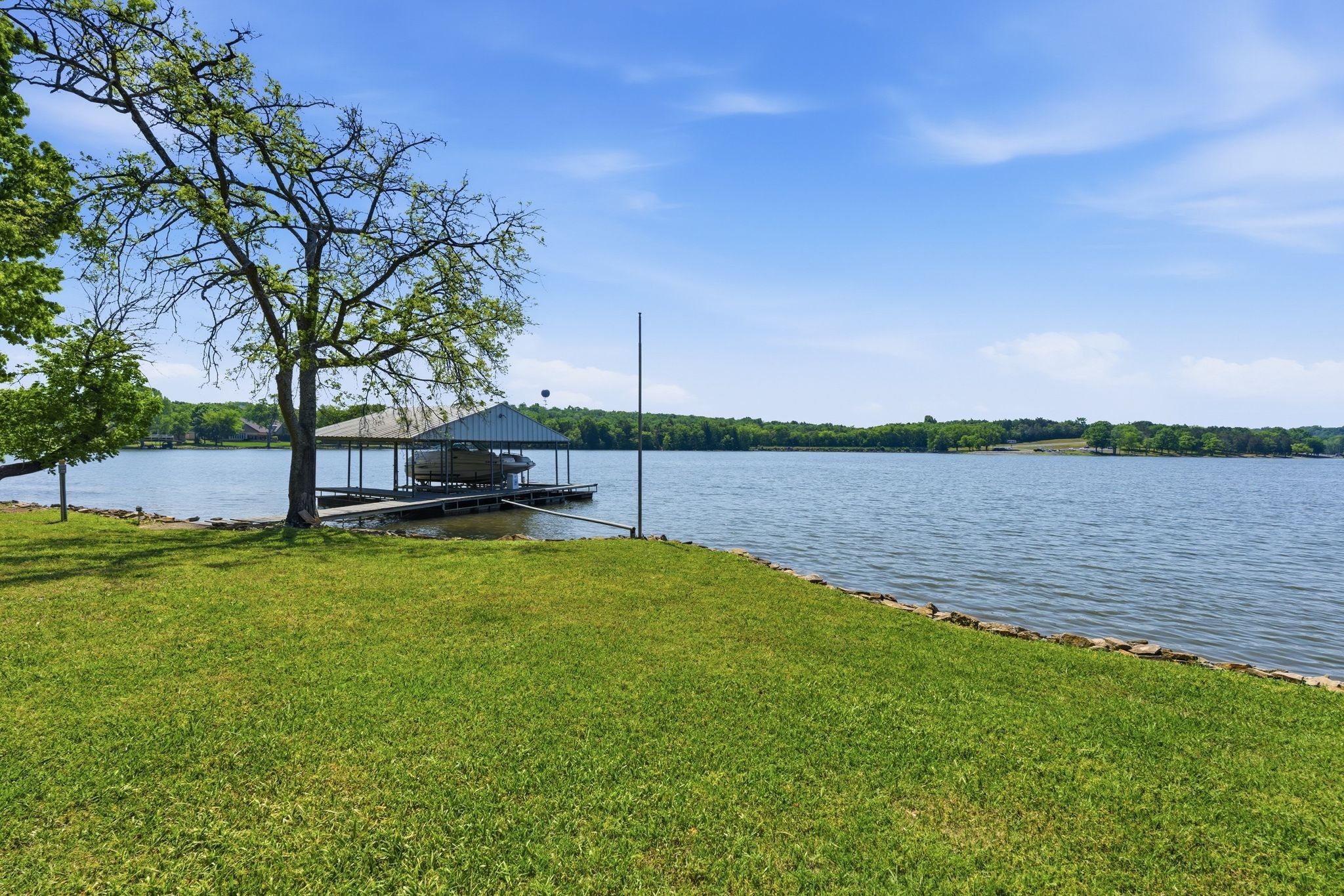 305 Harbor Drive Old Hickory TN 37138