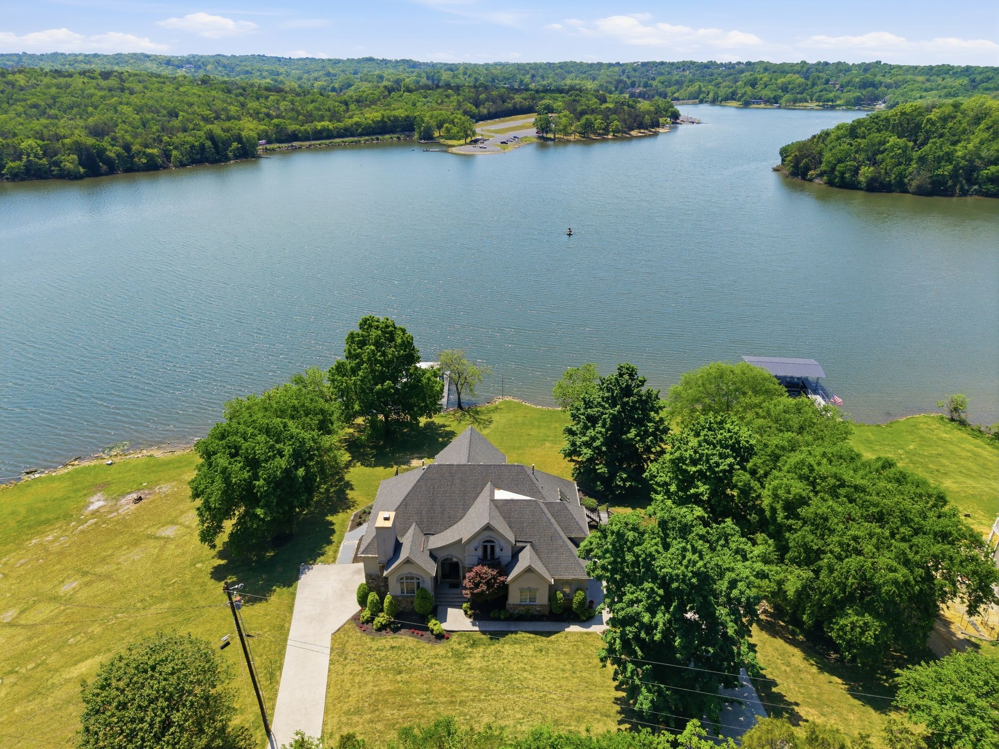 305 Harbor Drive Old Hickory TN 37138