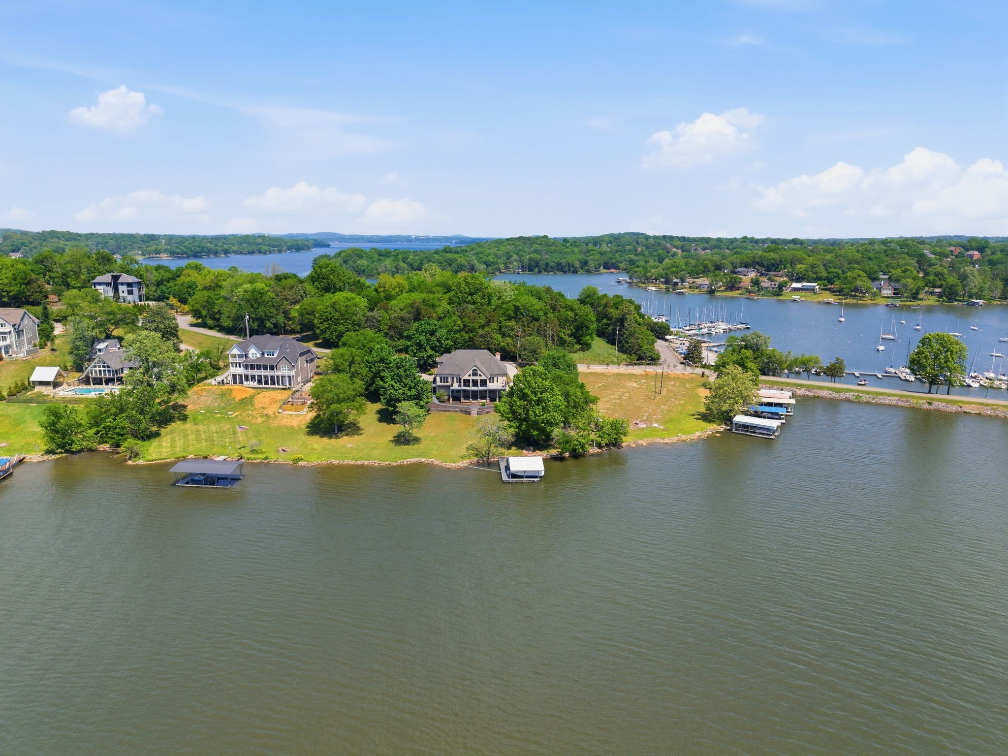 305 Harbor Drive Old Hickory TN 37138