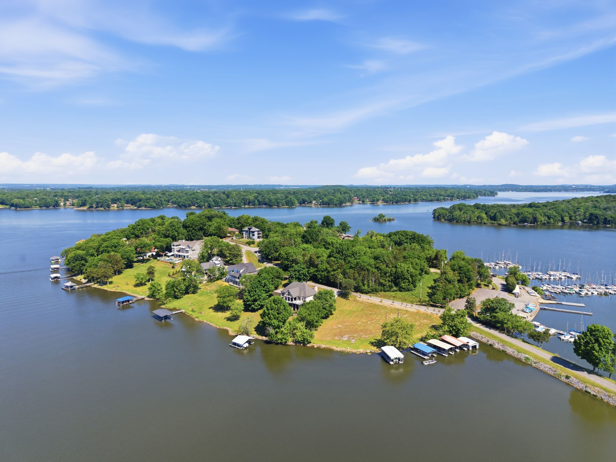 305 Harbor Drive Old Hickory TN 37138