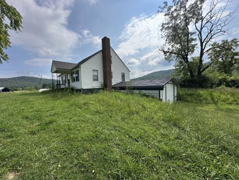 799 Whites Cave Road Sparta TN 38583