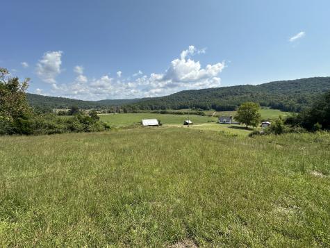 799 Whites Cave Road Sparta TN 38583