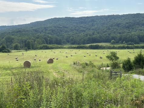799 Whites Cave Road Sparta TN 38583