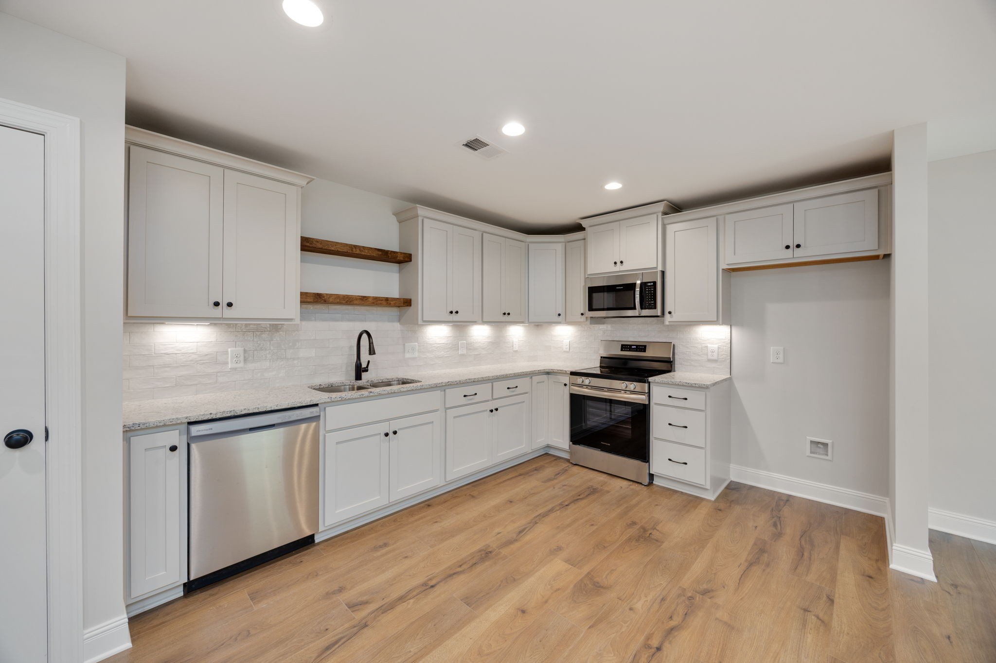 2027 Rylee Way Greenbrier TN 37073