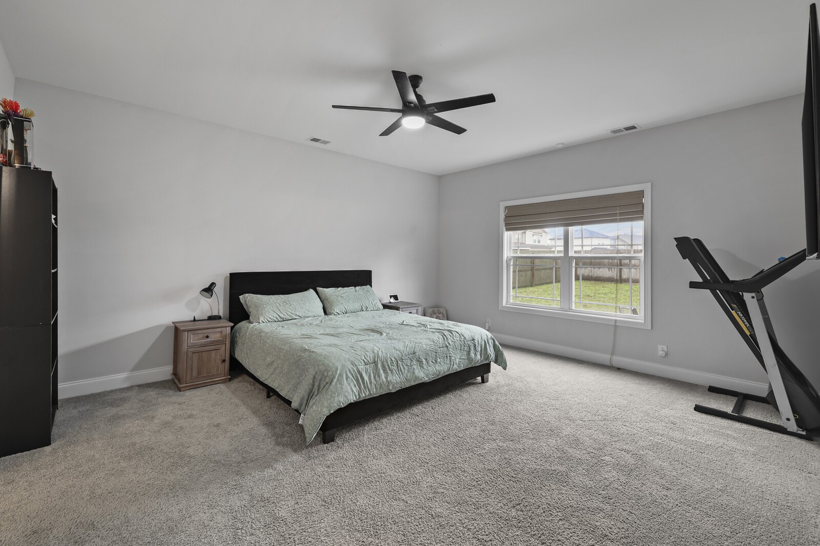991 Cherry Blossom Lane Clarksville TN 37040