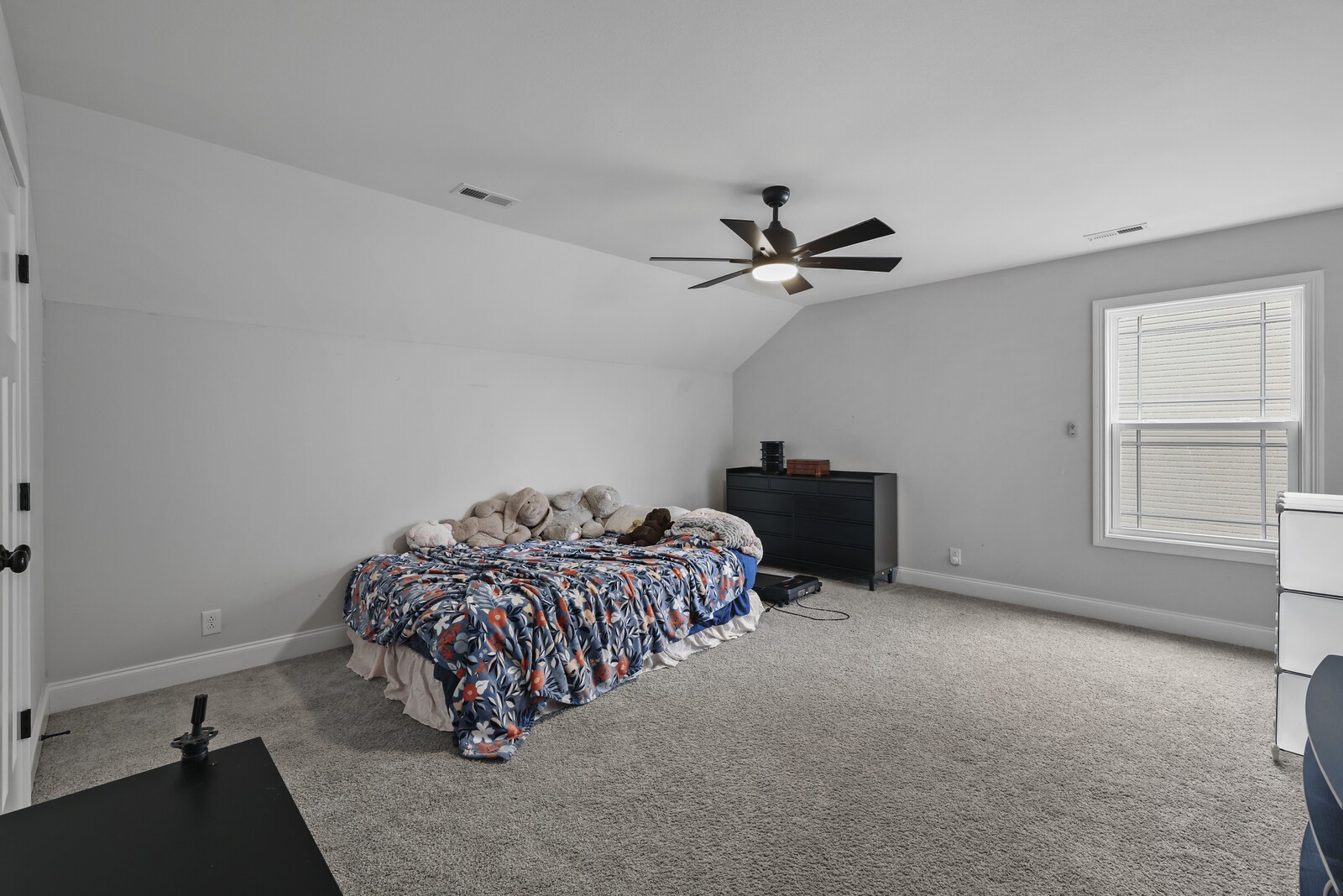 991 Cherry Blossom Lane Clarksville TN 37040