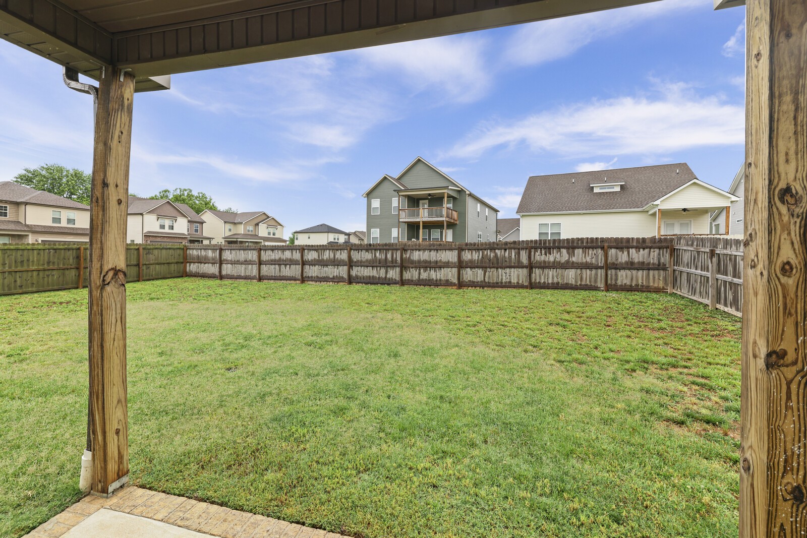 991 Cherry Blossom Lane Clarksville TN 37040