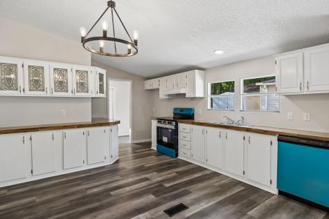 1085 Hawkins Branch Road Bethpage TN 37022