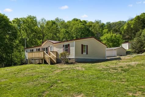 1085 Hawkins Branch Road Bethpage TN 37022