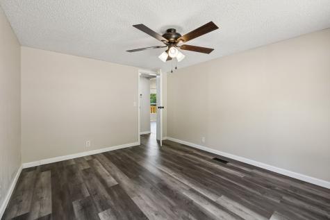1085 Hawkins Branch Road Bethpage TN 37022
