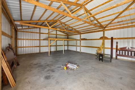1085 Hawkins Branch Road Bethpage TN 37022