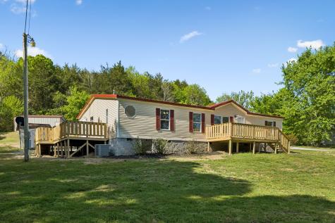 1085 Hawkins Branch Road Bethpage TN 37022