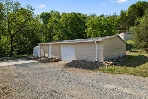 1085 Hawkins Branch Road Bethpage TN 37022