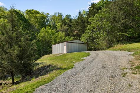 1085 Hawkins Branch Road Bethpage TN 37022