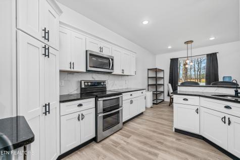 242 Grace Drive Sparta TN 38583