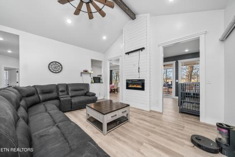 242 Grace Drive Sparta TN 38583