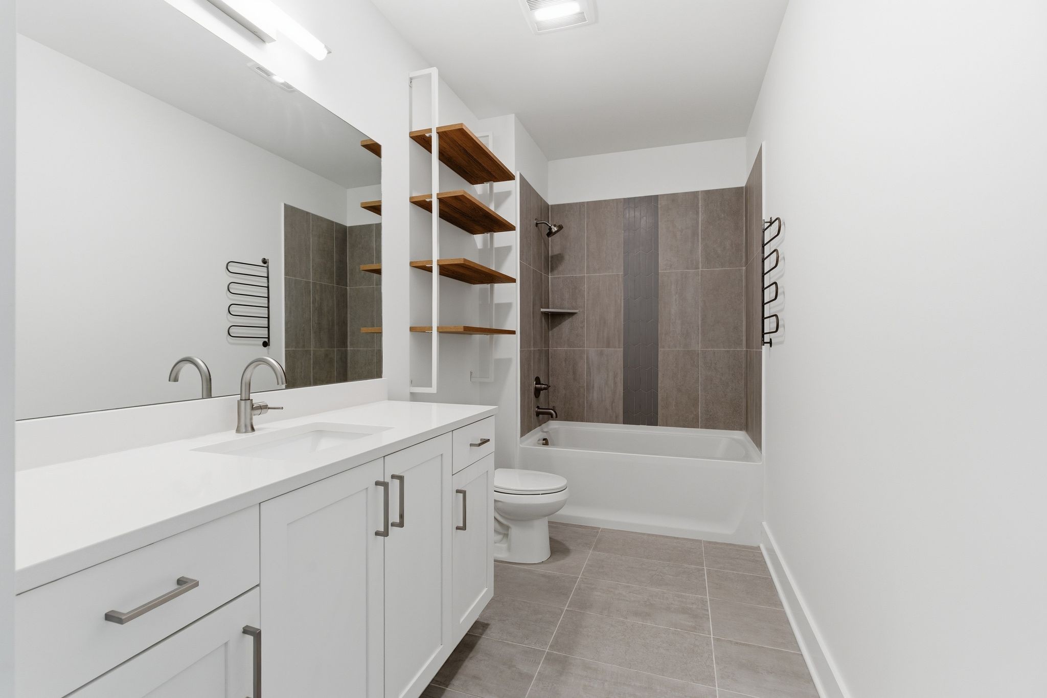 1041 E Trinity Lane Nashville TN 37216