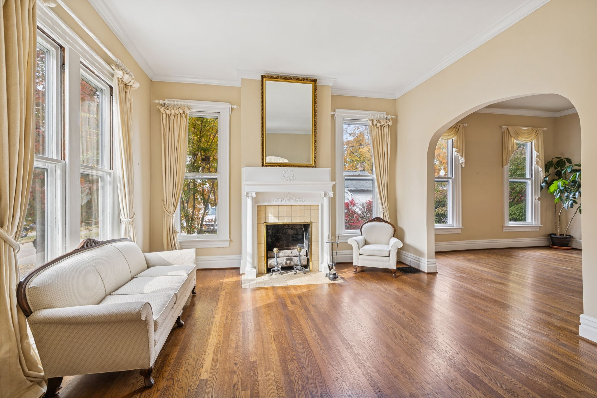 215 4th Ave, S Franklin TN 37064