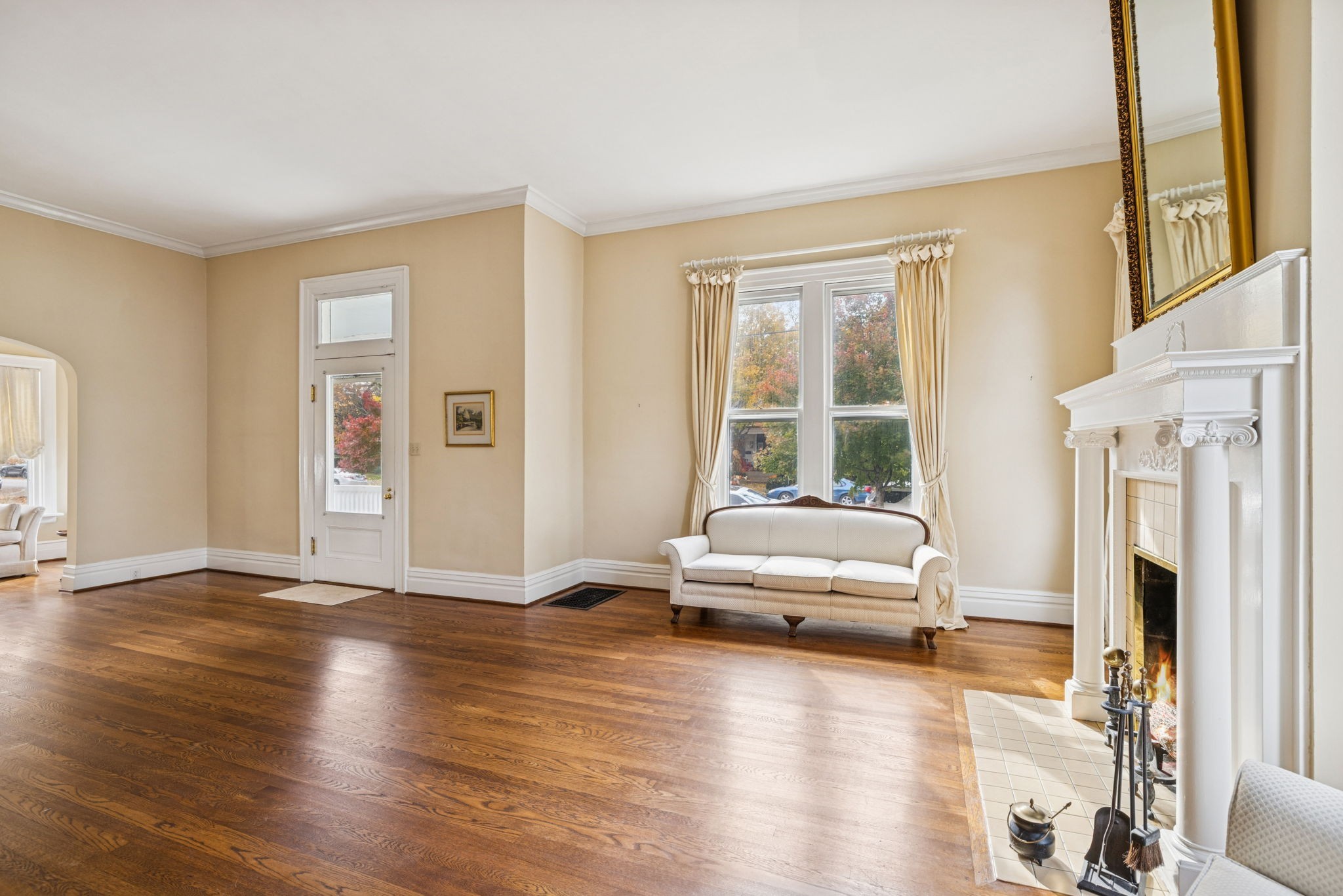 215 4th Ave, S Franklin TN 37064