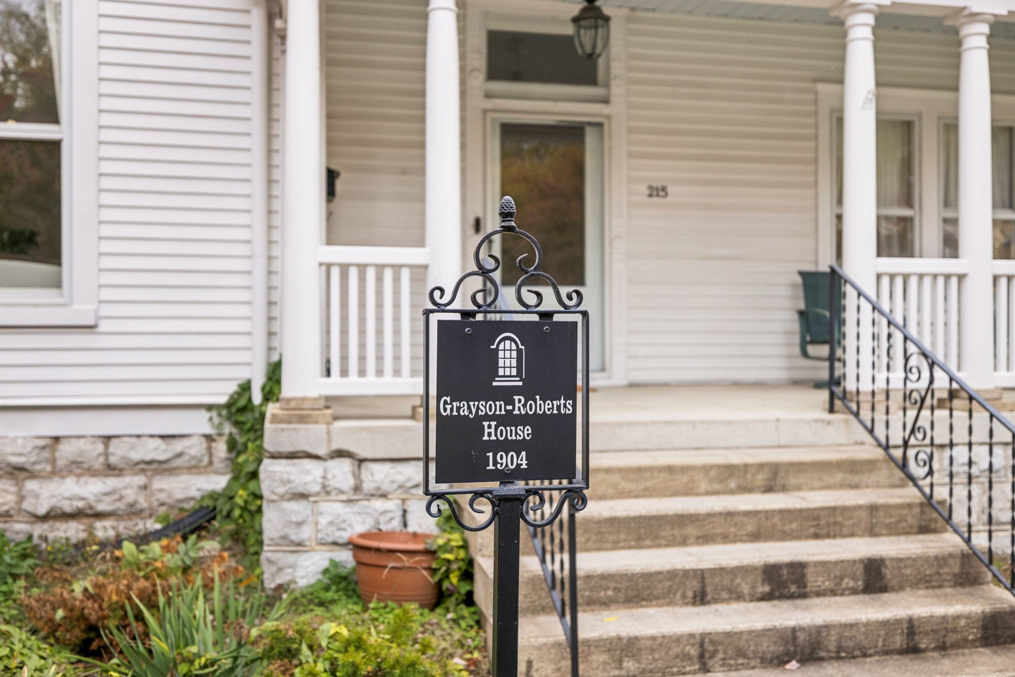 215 4th Ave, S Franklin TN 37064