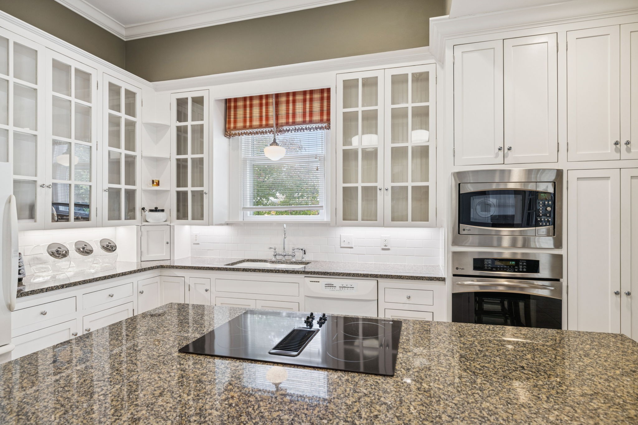 215 4th Ave, S Franklin TN 37064